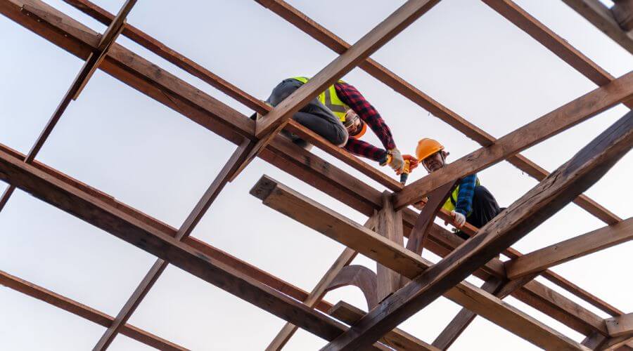 Professional gutter cleaning services in Middlebourne, WV